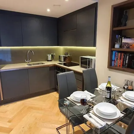 Luxury One Bedroom Apartment Within The City Walls York Exterior photo